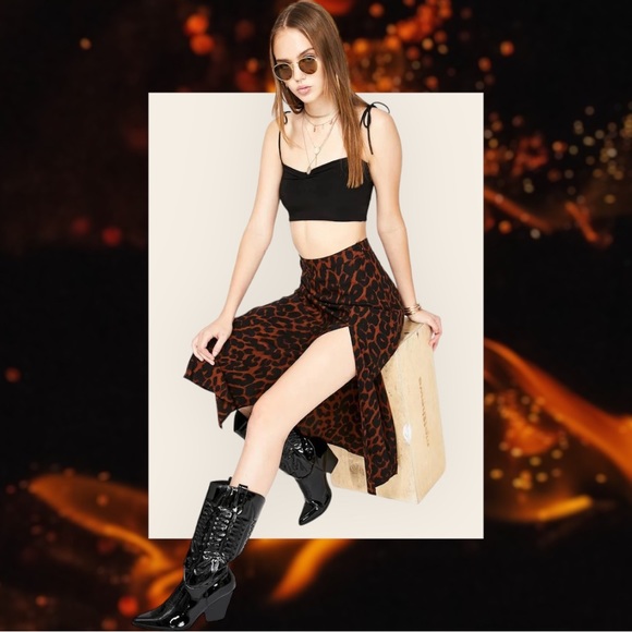 Dolls Kill Dresses & Skirts - Dolls Kill Motel Brown Jaguar Saika Skirt